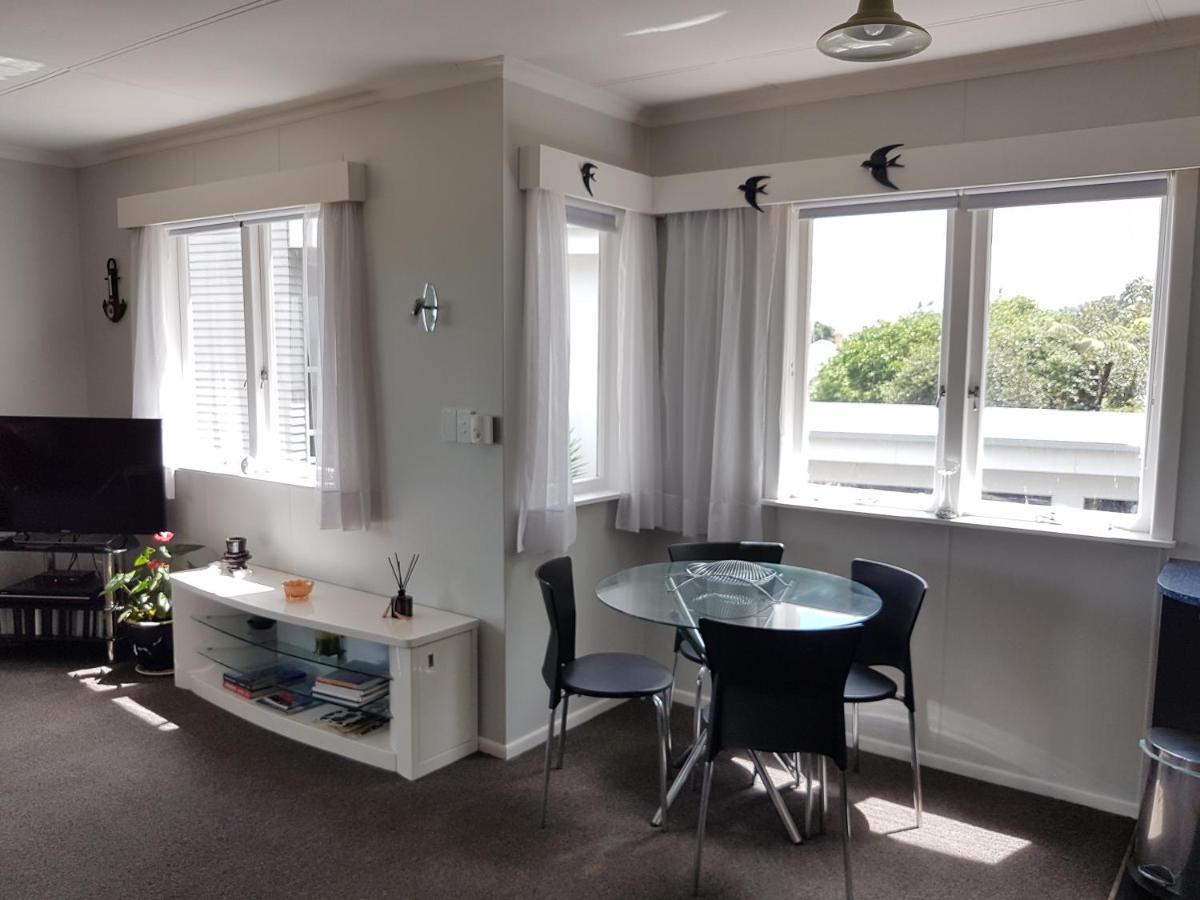 Coromandel Tapu - Beachfront Escape Екстериор снимка
