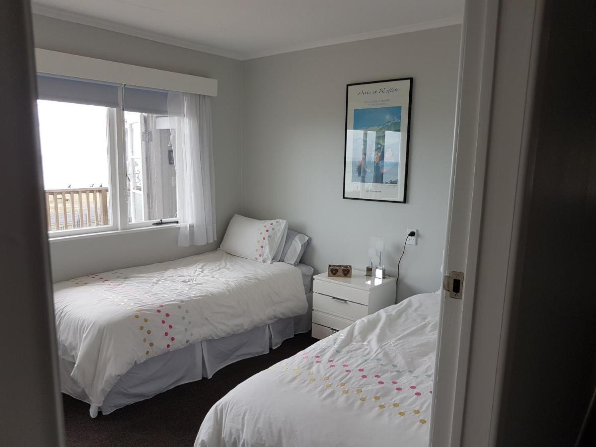 Coromandel Tapu - Beachfront Escape Екстериор снимка